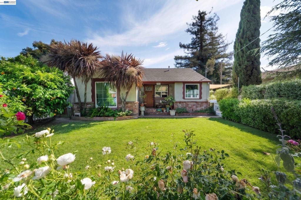 37955 2nd St, Fremont