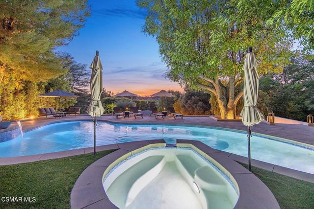4430 Natoma Avenue, Woodland Hills
