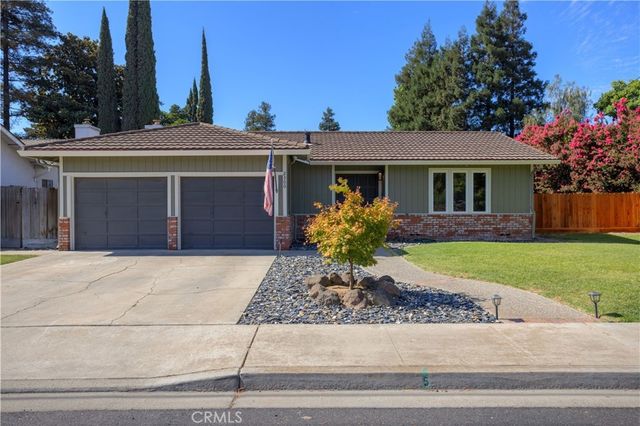 2300 E Hawkeye Avenue, Turlock