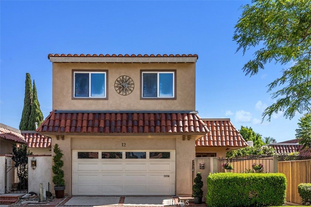 12 Satinwood, Irvine