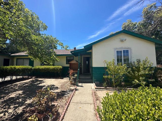 11921 Ridge Vista Avenue, San Jose