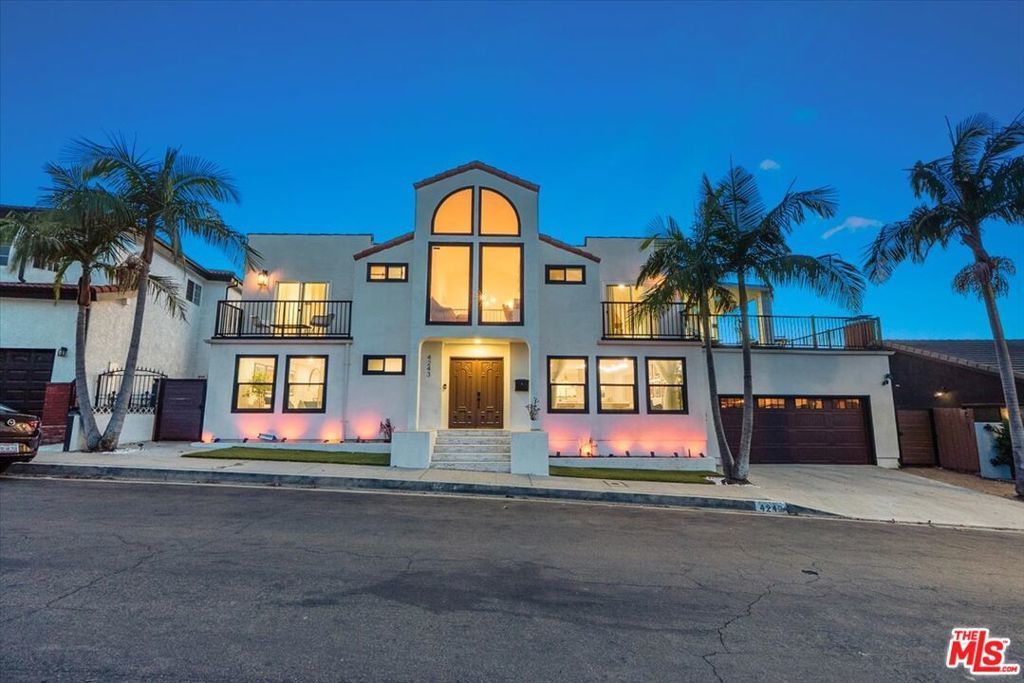 4243 Don Carlos Drive, Los Angeles