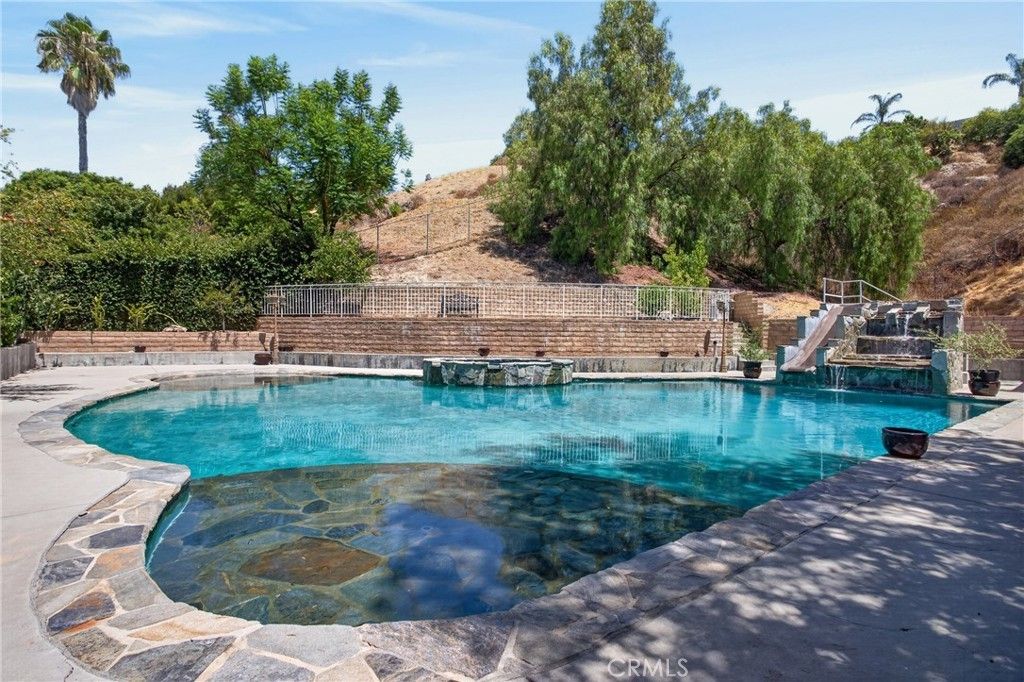 11510 Baird Avenue, Porter Ranch