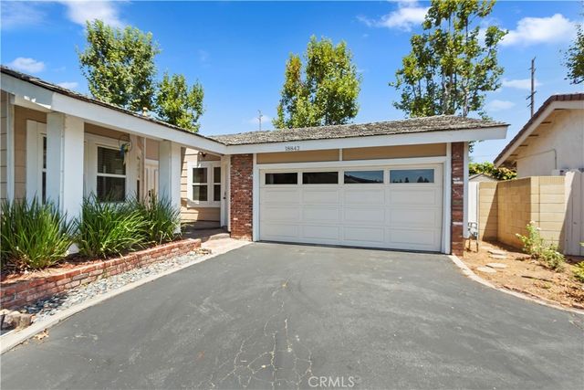 18842 Jane Circle, North Tustin
