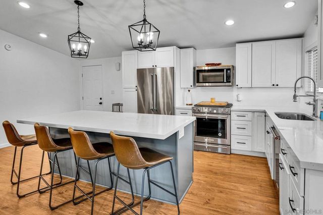 9222 Overton, San Diego