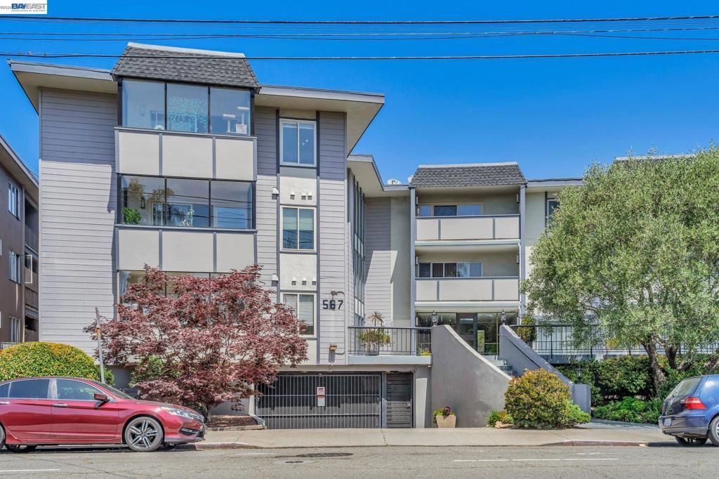 567 Oakland Ave # 104, Oakland