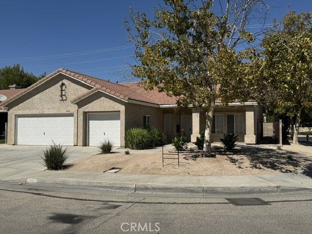 2759 Legends, Lancaster
