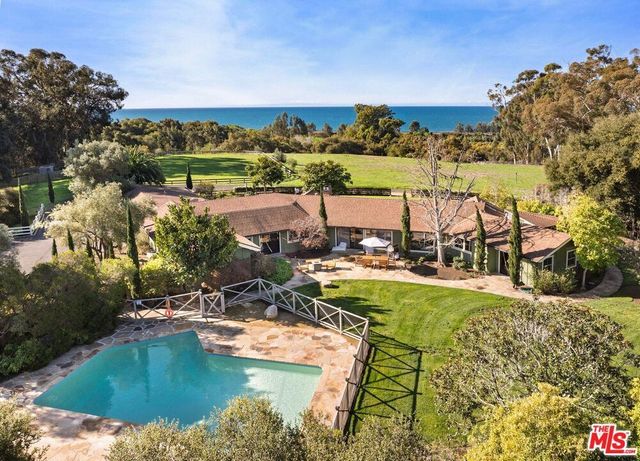 275 La Casa Grande Circle, Santa Barbara