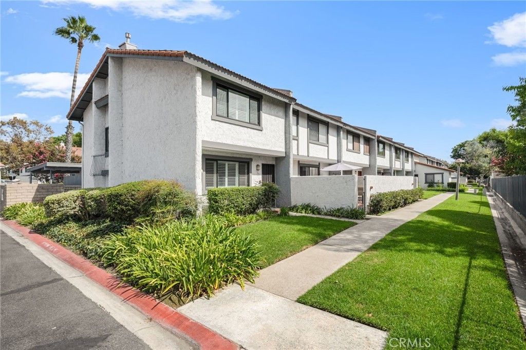 1910 W Palmyra # 135, Orange