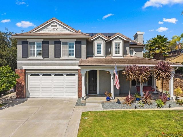 7815 Highwood Ave, La Mesa