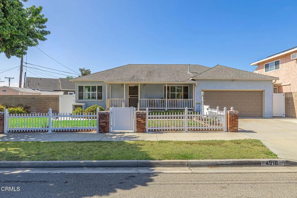 4518 E Stearns Street, Long Beach