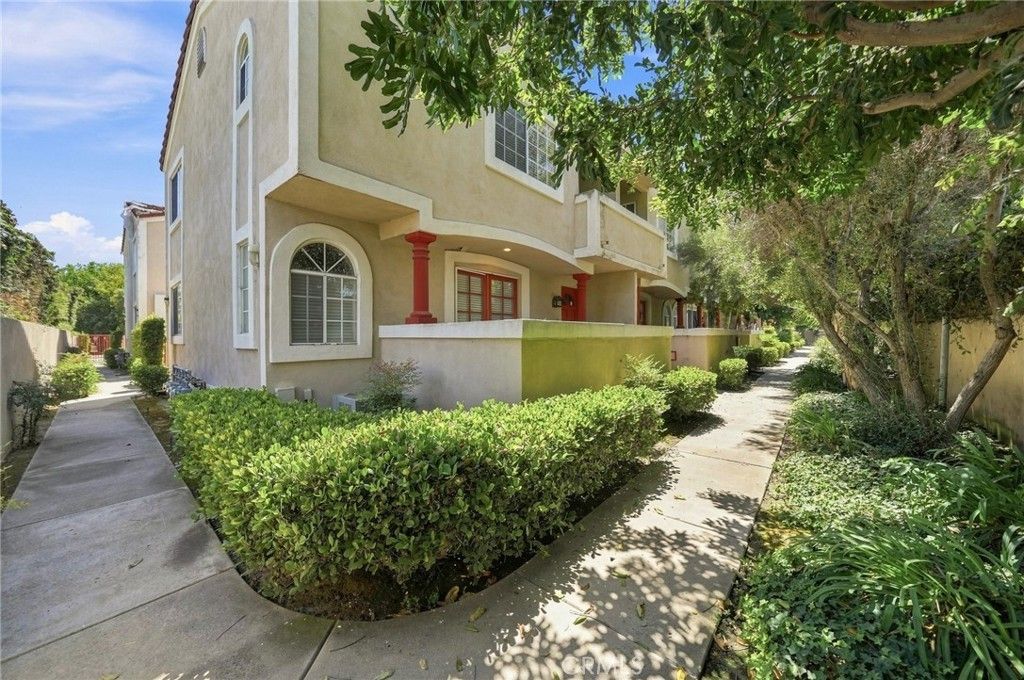 1665 E 68th # 21, Long Beach