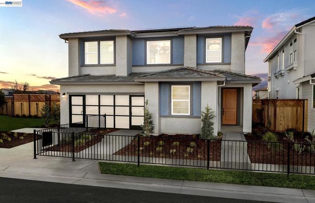 313 E Beatrice Avenue, Mountain House