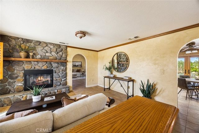 5955 Whispering Oaks Way, Paso Robles