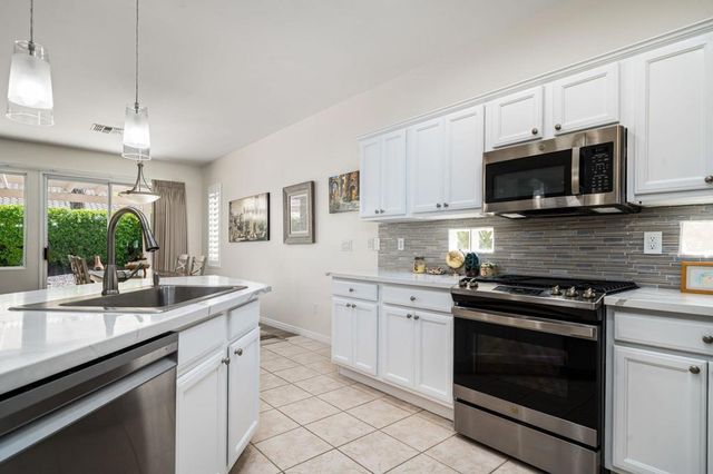 78716 Stansbury Court, Palm Desert