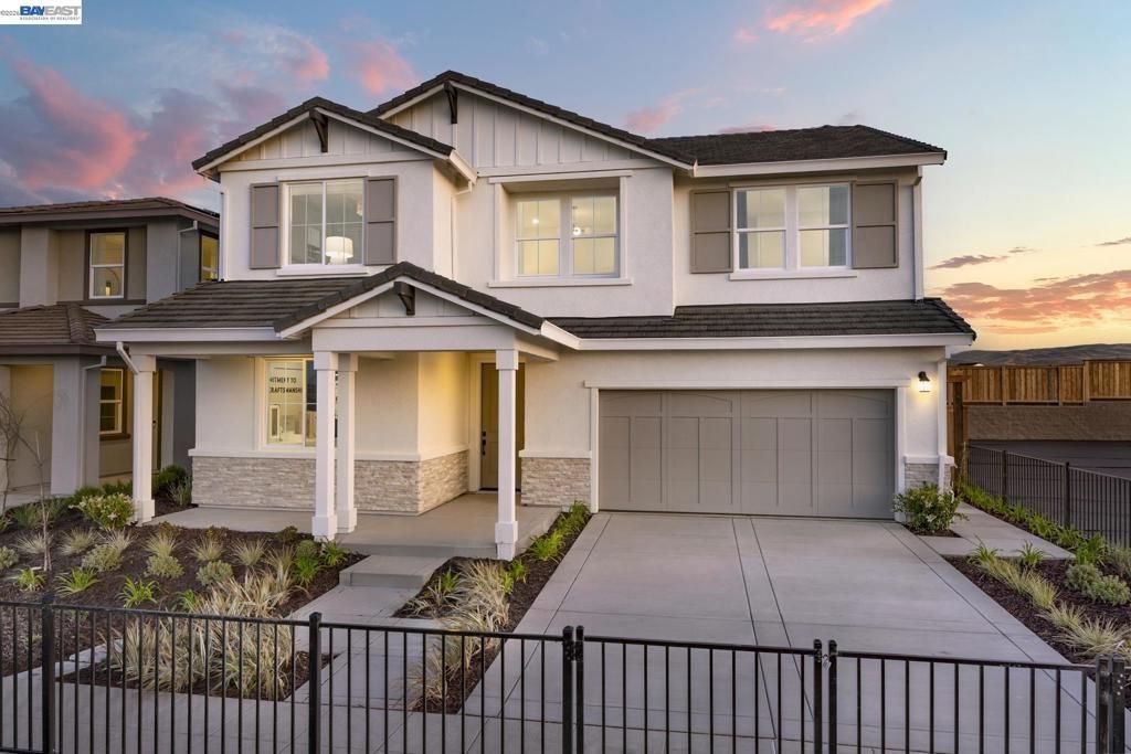 302 E Clydesdale Court, Mountain House