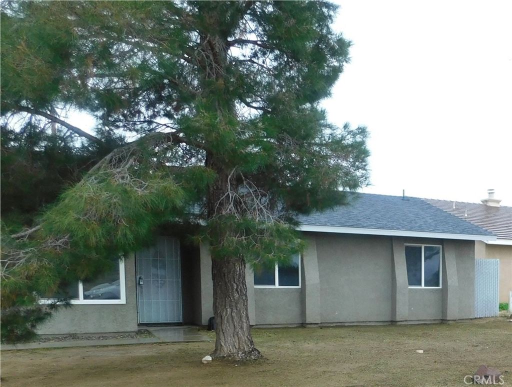 8260 Viburnum, California City