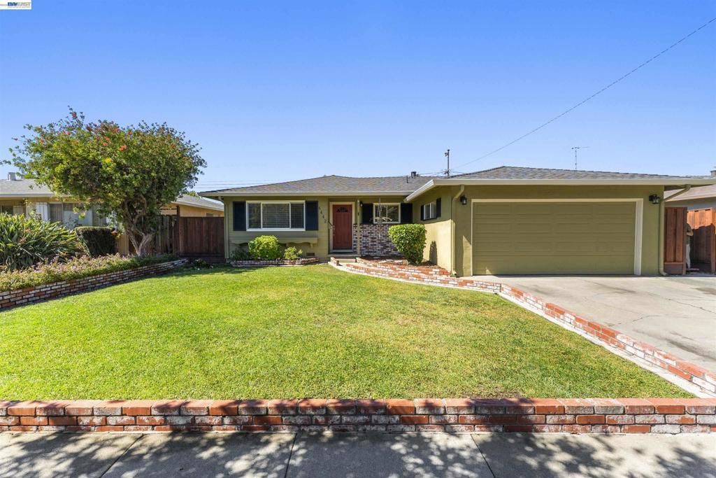 4442 Irvington Ave, Fremont