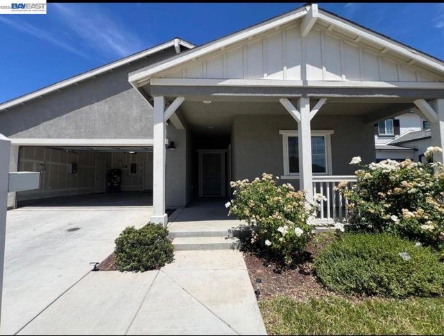 935 Grimsby Lane, Patterson