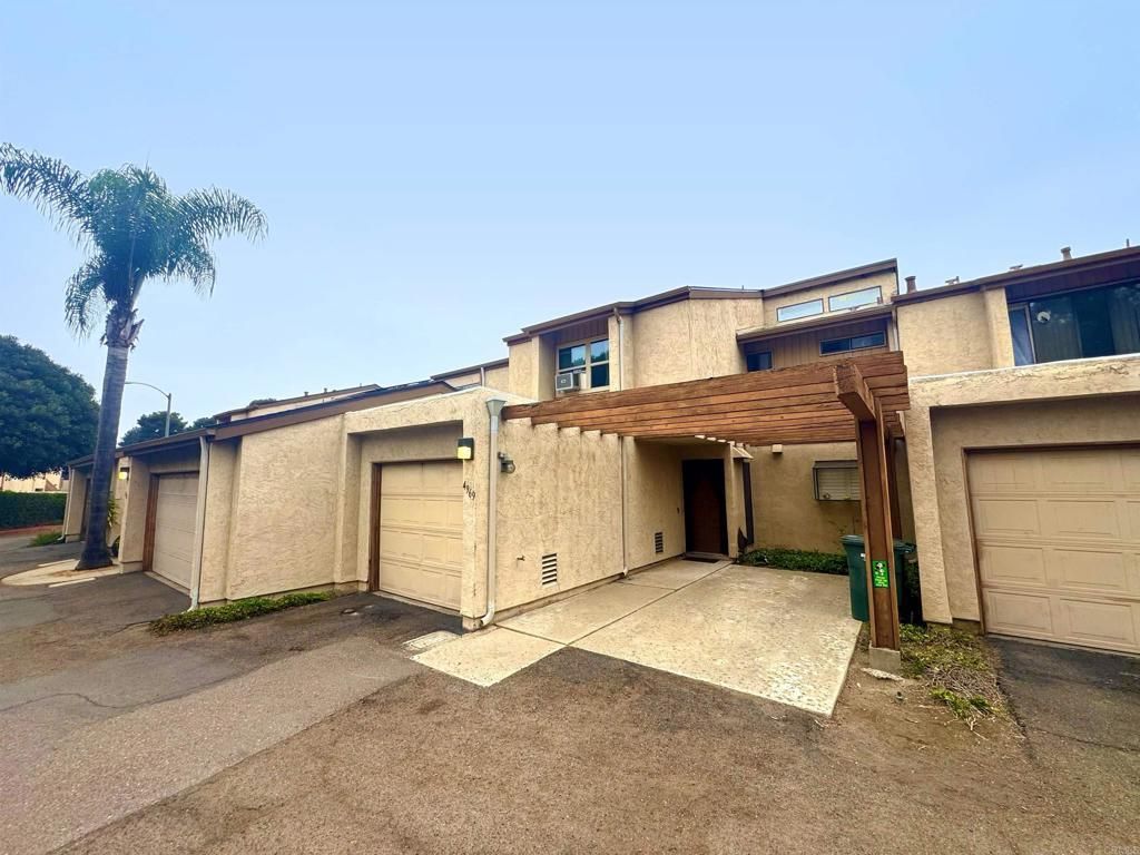 4969 Camino David, Bonita