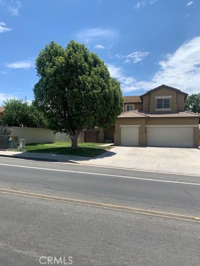7828 Linares, Riverside