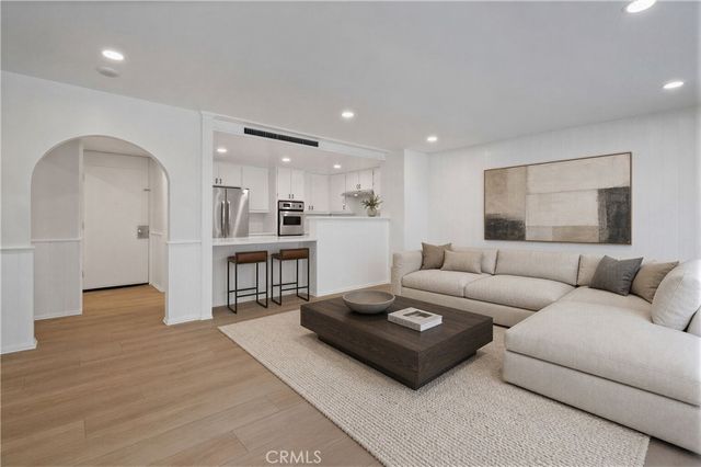 2160 Century Park E # 110, Los Angeles