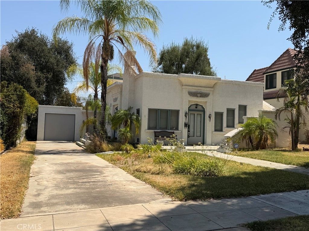 637 S Buena Vista, Redlands