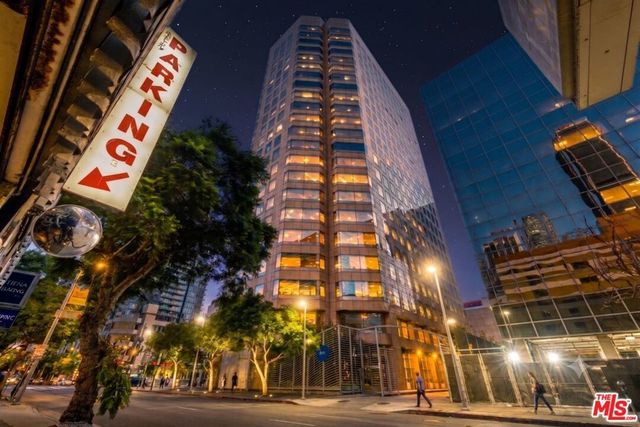 801 S Grand Avenue # 1508, Los Angeles