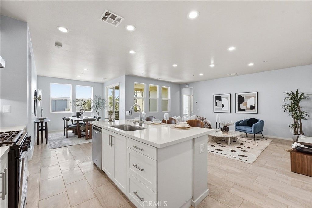 1184 Epic, Irvine