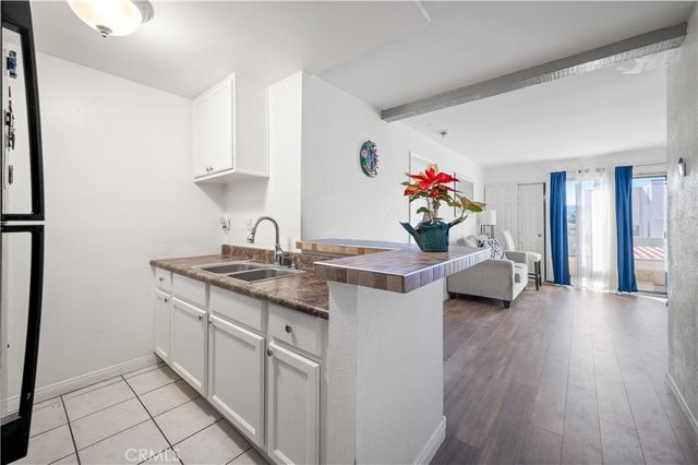 21800 Schoenborn Street # 215, Canoga Park