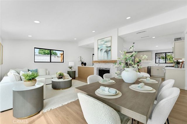 3064 Gibraltar, Costa Mesa