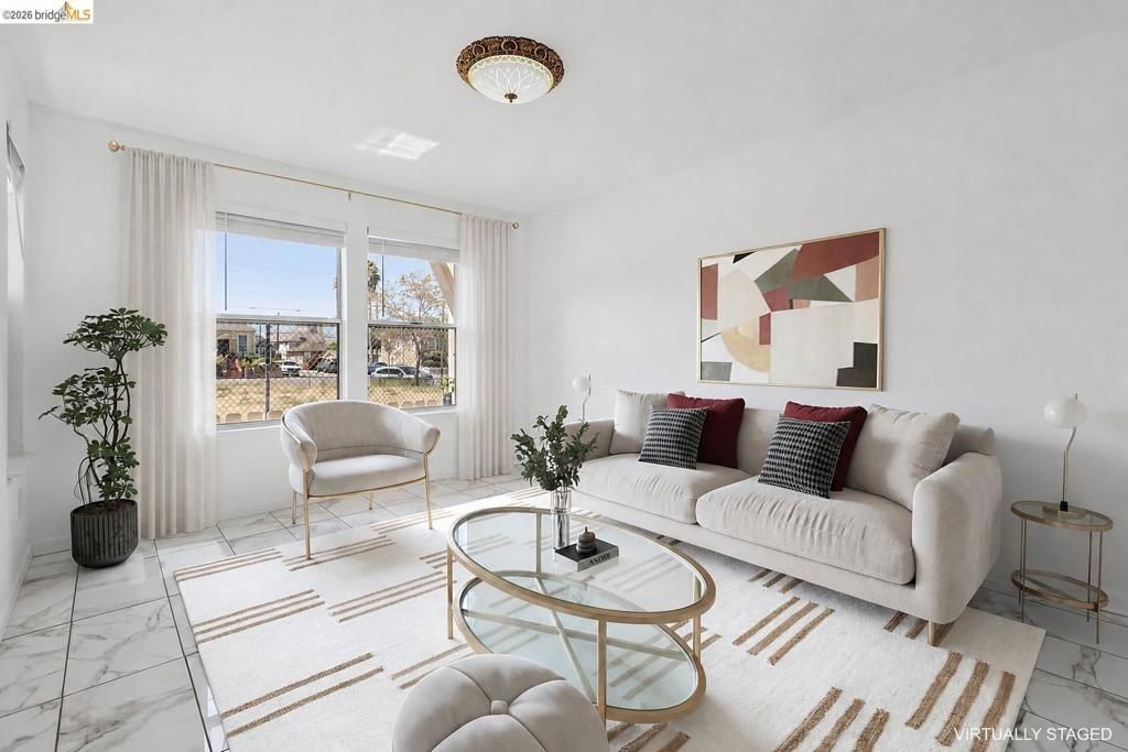 1021 Santa Ines Ct, Oakland