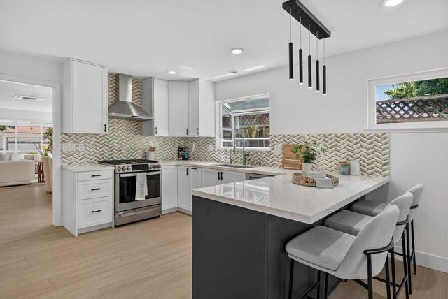 646 Bucher Avenue, Santa Clara