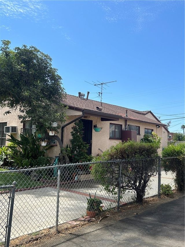 8719 Tilden, Panorama City