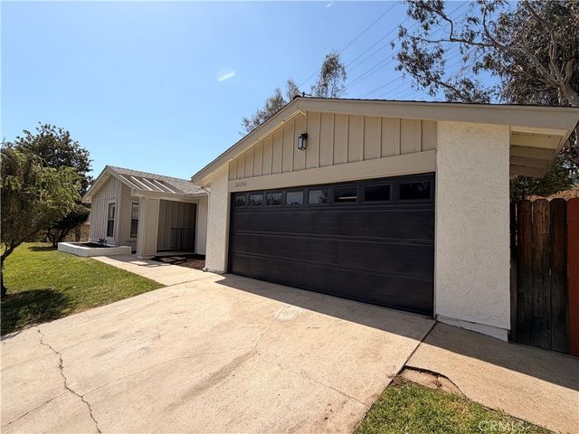 30240 Santa Cecilia, Temecula