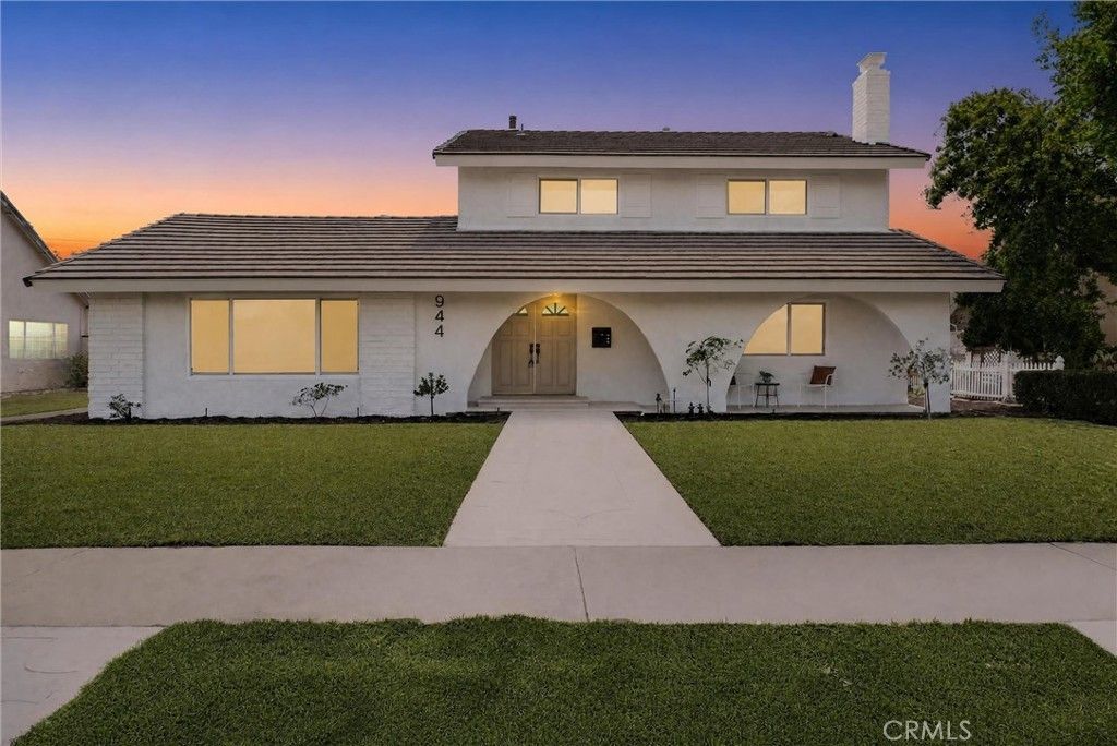944 East Bastanchury Road, Placentia