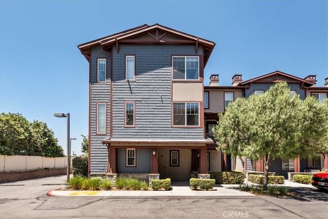 709 S Azusa Avenue # M, Azusa
