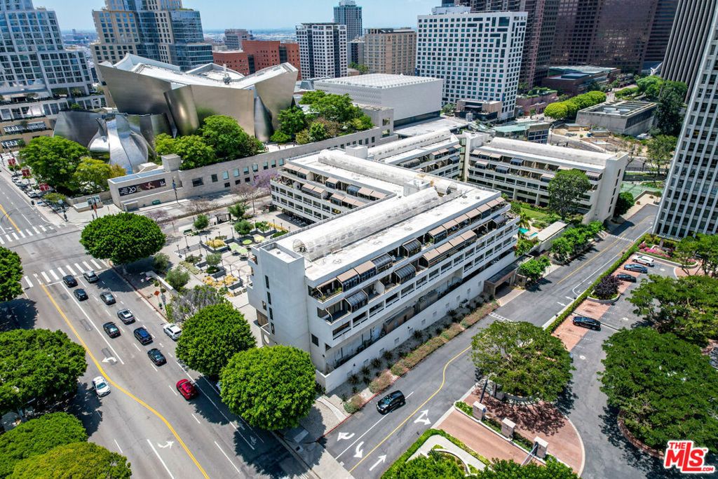 121 S Hope Street # 517, Los Angeles
