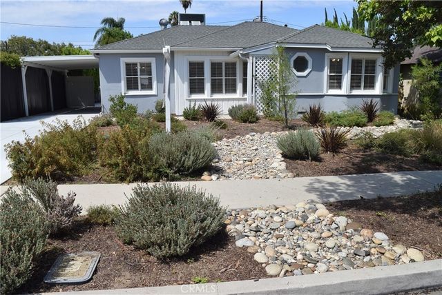 16839 Weddington Street, Encino