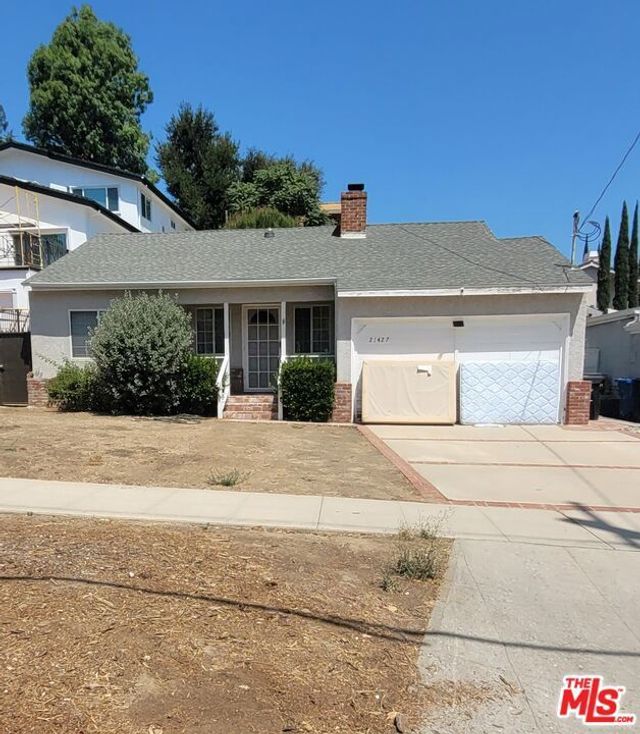 21427 Dumetz Road, Los Angeles