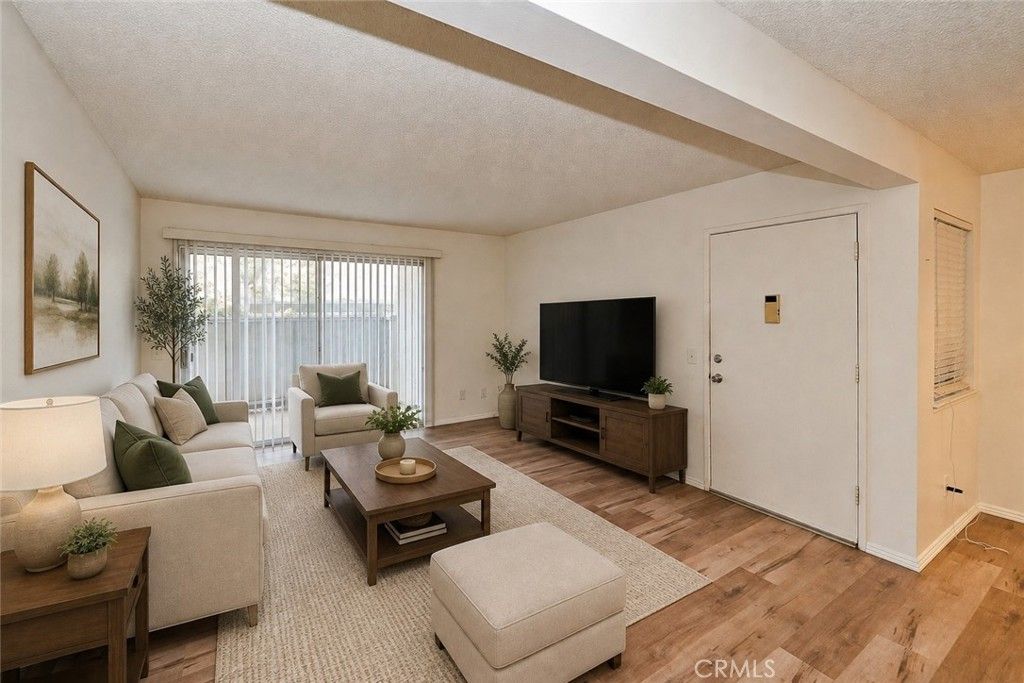 26200 Redlands # 5, Redlands