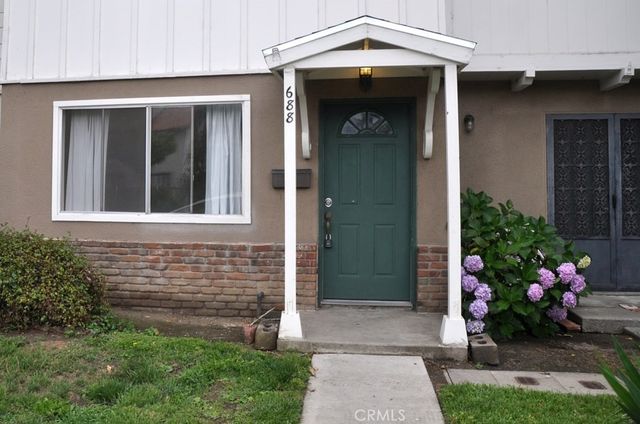 688 5th, Azusa