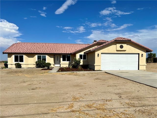 13377 Paramount Road, Phelan