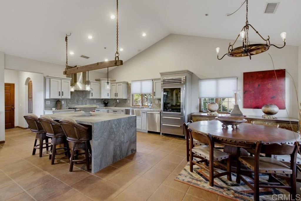 6944 West Lilac, Bonsall