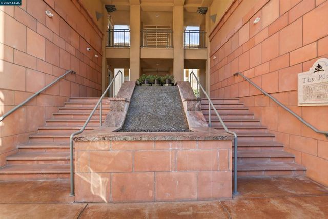 30 E Julian St # 203, San Jose