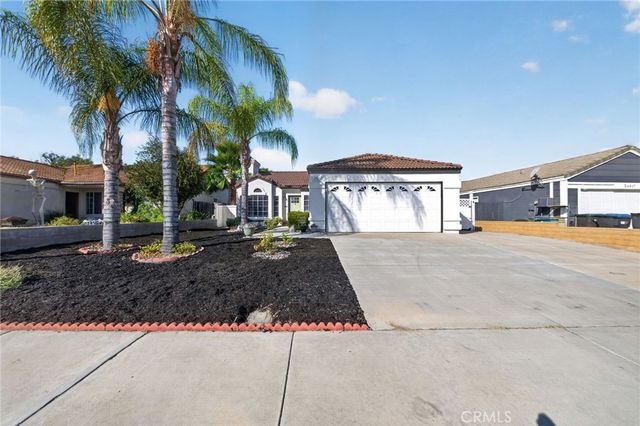 24663 Morningstar, Murrieta