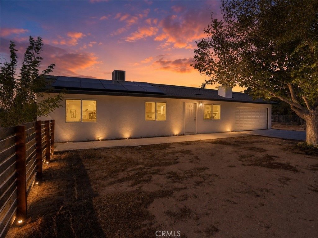 22634 Little Beaver, Apple Valley