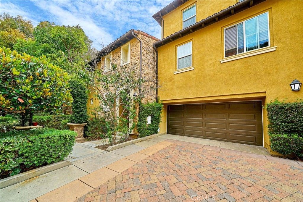 31 Gingerwood, Irvine