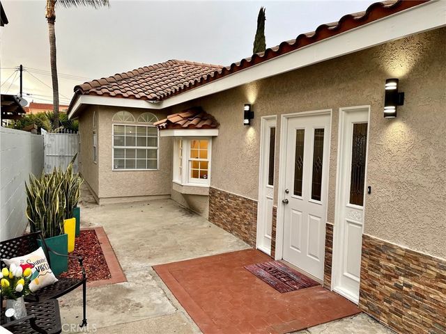17912 Gridley Road, Artesia