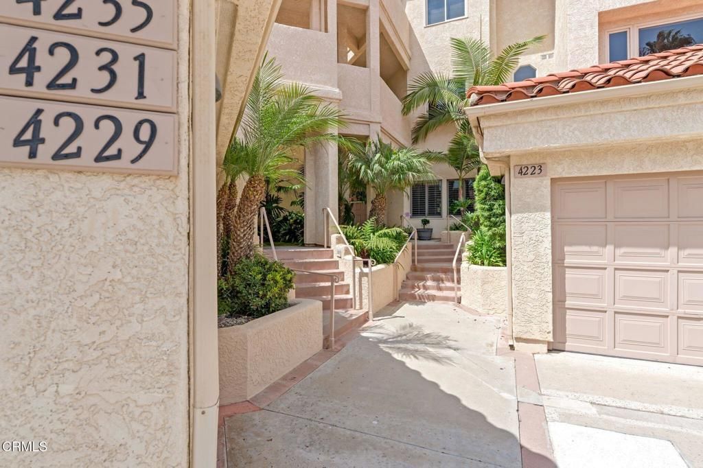 4229 Harbour Island Lane, Oxnard
